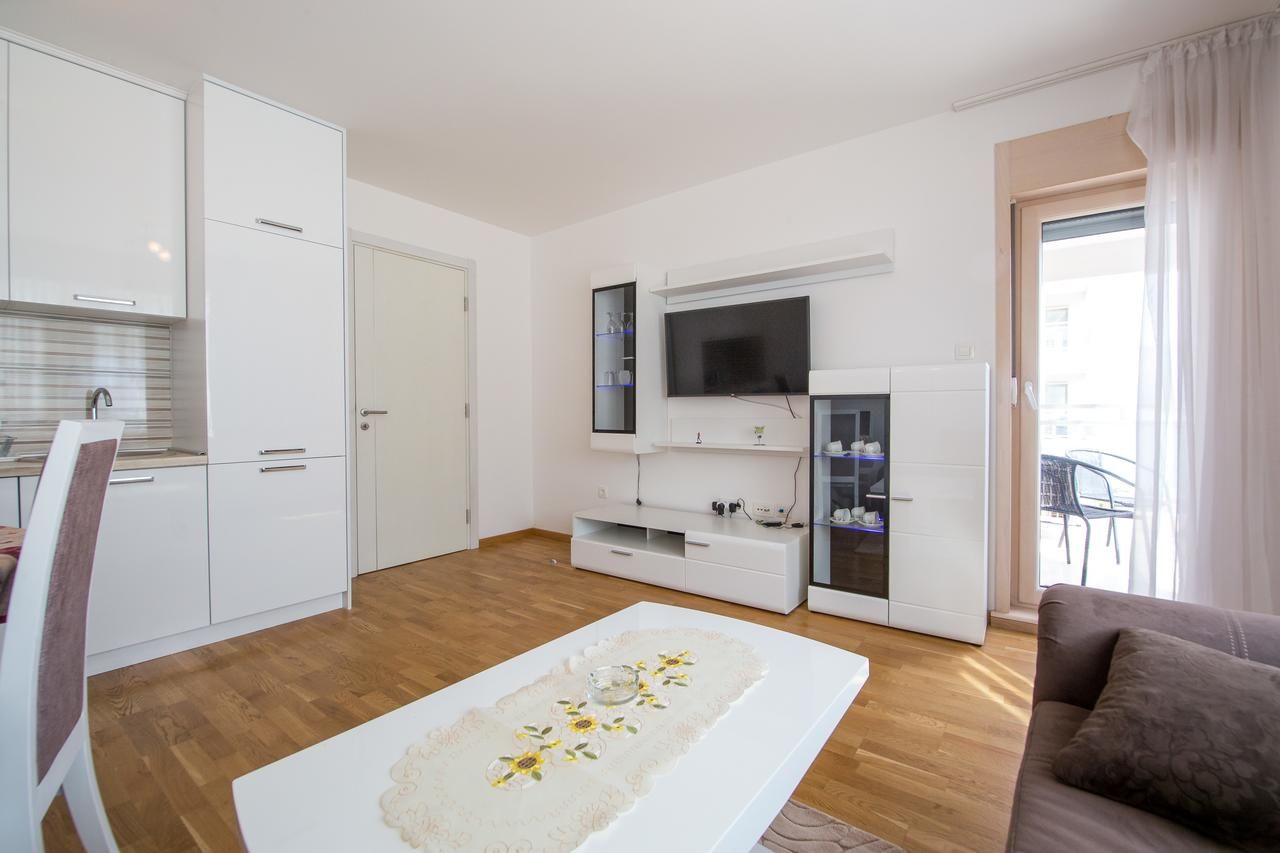 Апартаменты Mateja & Fontana Apartment Будва-30